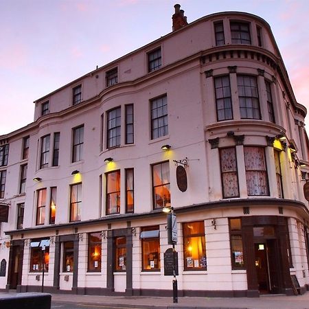 The Dickens Bar & Inn Scarborough Exterior photo